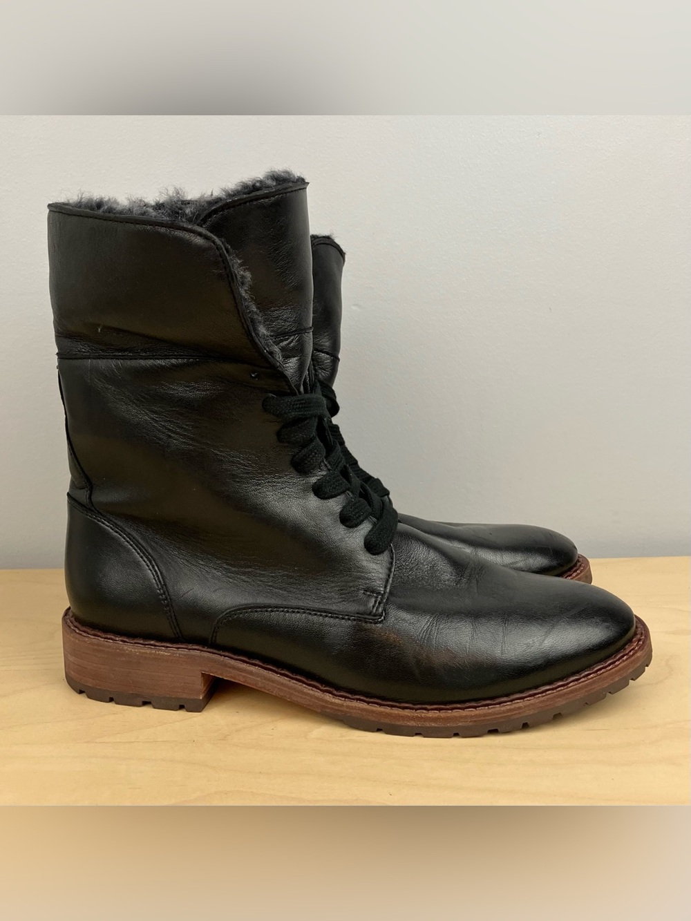 Johnston Murphy Women’s Size 9.5 M Julie Black Leather Shearling Boots Fold Down